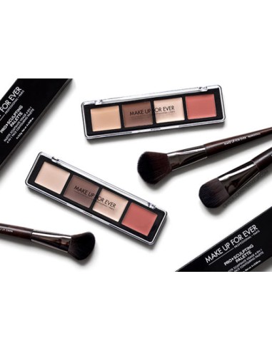 Paleta en crema para contouring. Iluminadores, coloretes y contouring en crema. Super oferta de Makeupforever