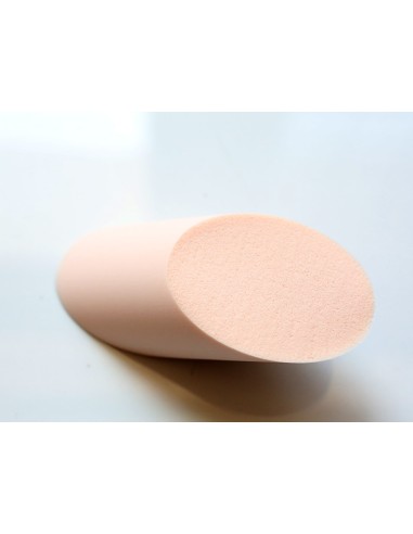 Esponja de maquillaje elíptica.