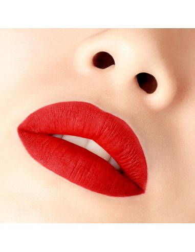 Labial líquido ultra ligero